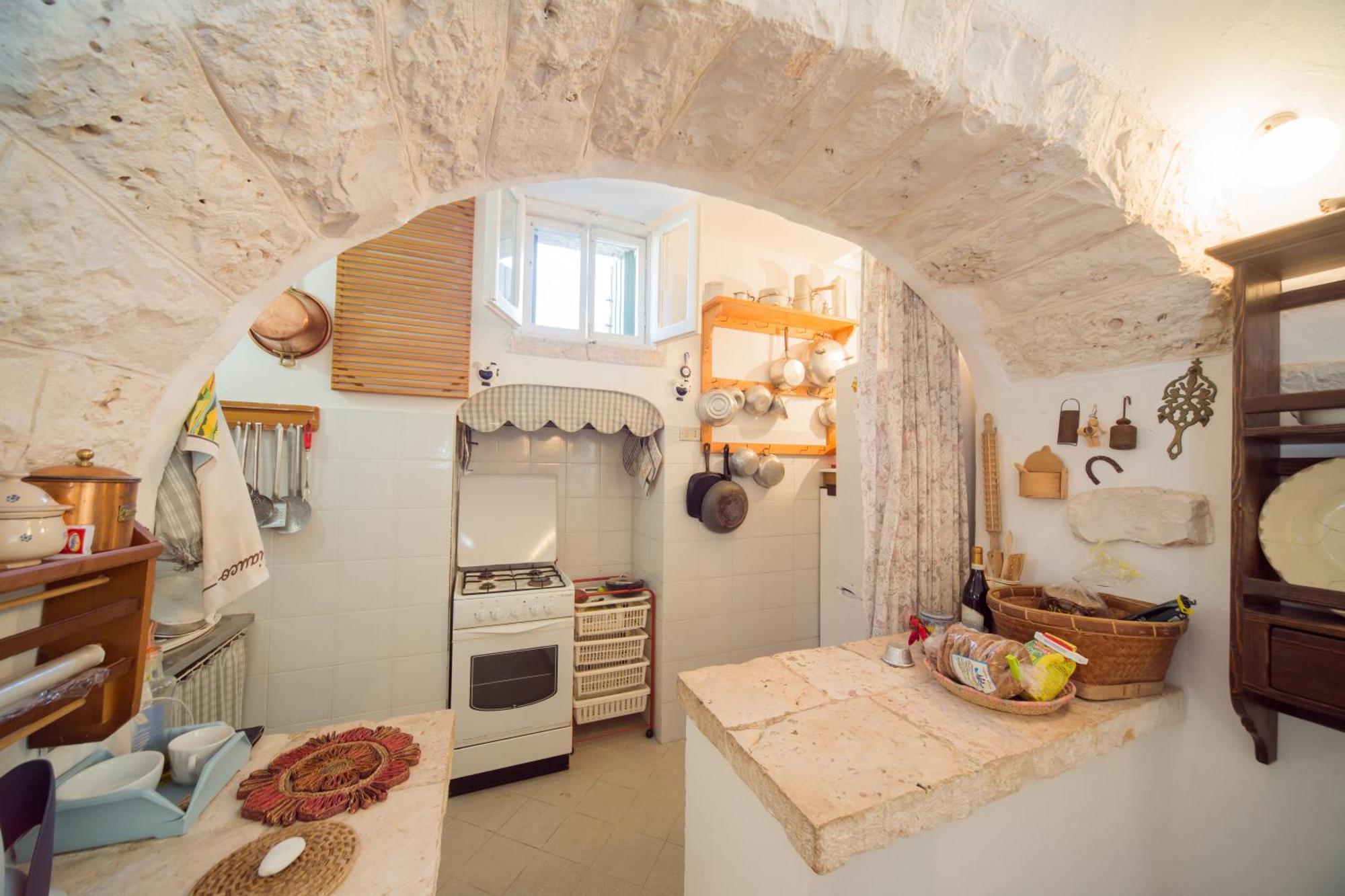 Trulli Girasoli E Viole Cocolicchio Pokoj fotografie